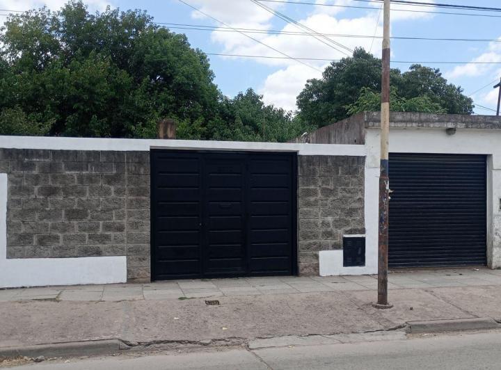 Casa · 100m² · 3 Ambientes · 3 Cocheras