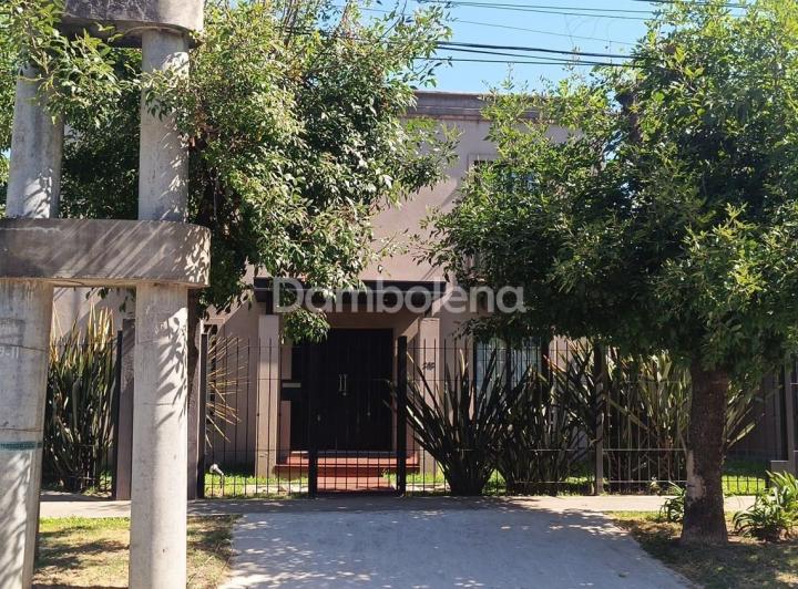 Casa · 112m² · 4 Ambientes · 1 Cochera