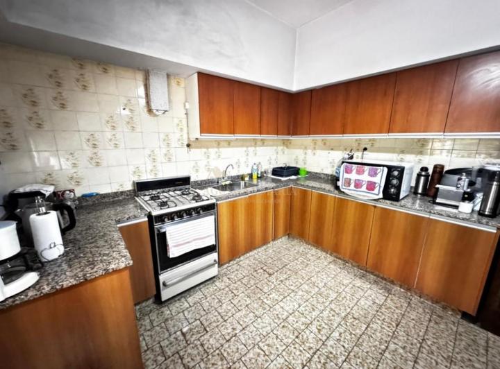 Casa · 350m² · 4 Ambientes