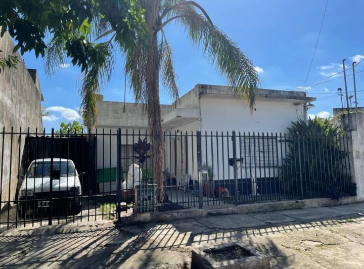 Casa · 110m² · 3 Ambientes · 1 Cochera