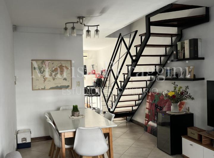 Casa · 72m² · 4 Ambientes · 1 Cochera