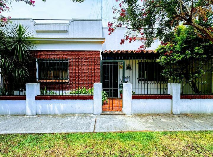 Casa · 102m² · 3 Ambientes