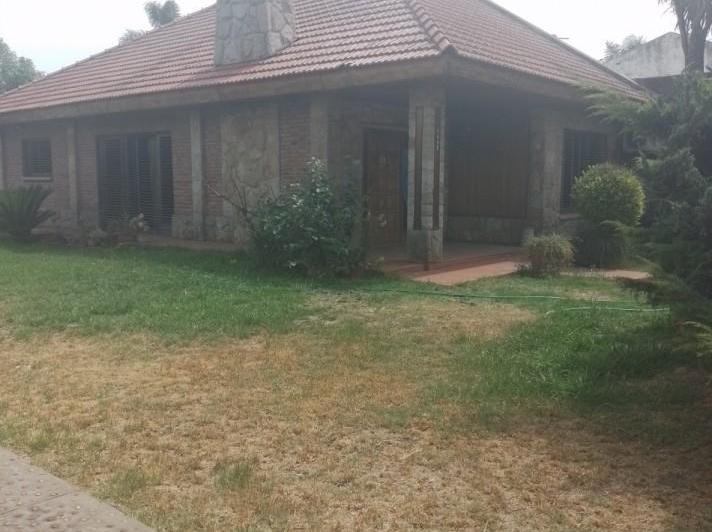 Casa · 150m² · 4 Ambientes · 1 Cochera