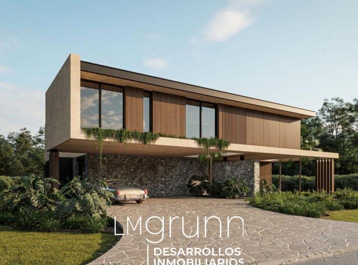 Casa · 495m² · 6 Ambientes · 2 Cocheras