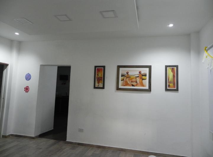 Casa · 215m² · 8 Ambientes · 2 Cocheras