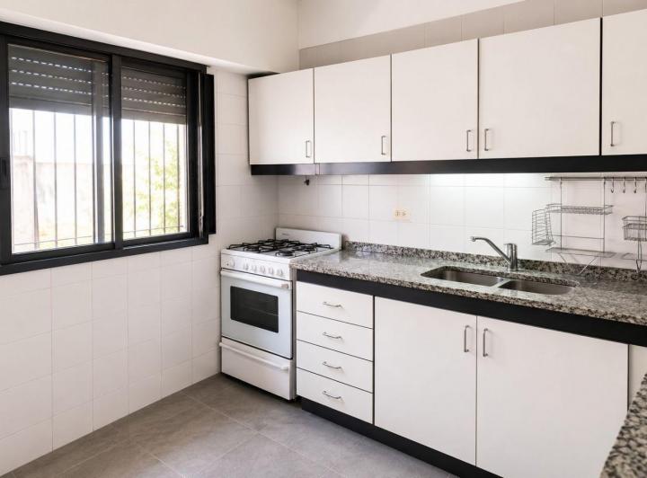 Casa · 70m² · 4 Ambientes · 1 Cochera