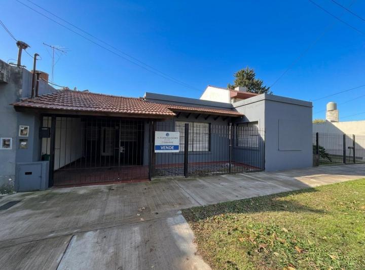 Casa · 140m² · 5 Ambientes · 1 Cochera