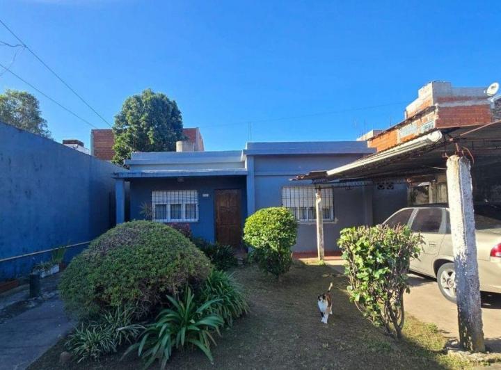 Casa · 70m² · 3 Ambientes · 2 Cocheras