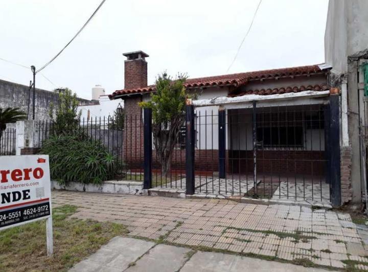 Casa · 110m² · 4 Ambientes · 1 Cochera