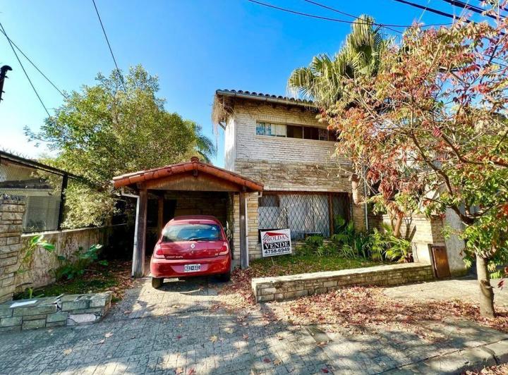 Casa · 120m² · 5 Ambientes · 1 Cochera