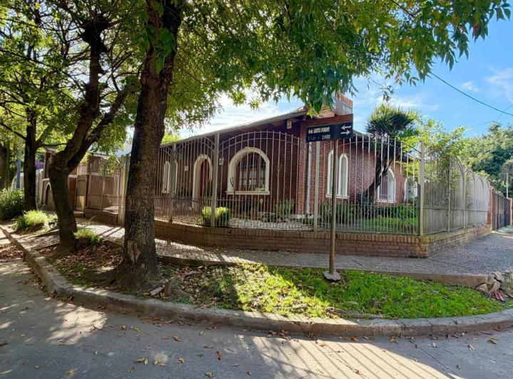 Casa · 171m² · 5 Ambientes · 1 Cochera