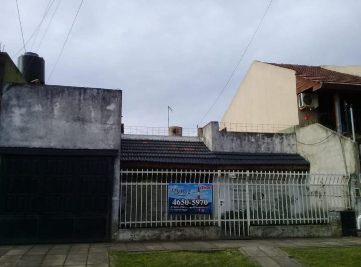 Casa · 109m² · 3 Ambientes · 1 Cochera