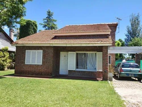 Casa · 81m² · 3 Ambientes · 1 Cochera
