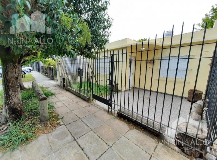 Casa · 90m² · 3 Ambientes · 1 Cochera