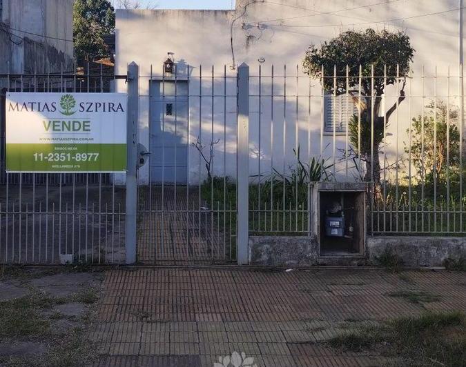 Casa · 60m² · 3 Ambientes · 2 Cocheras
