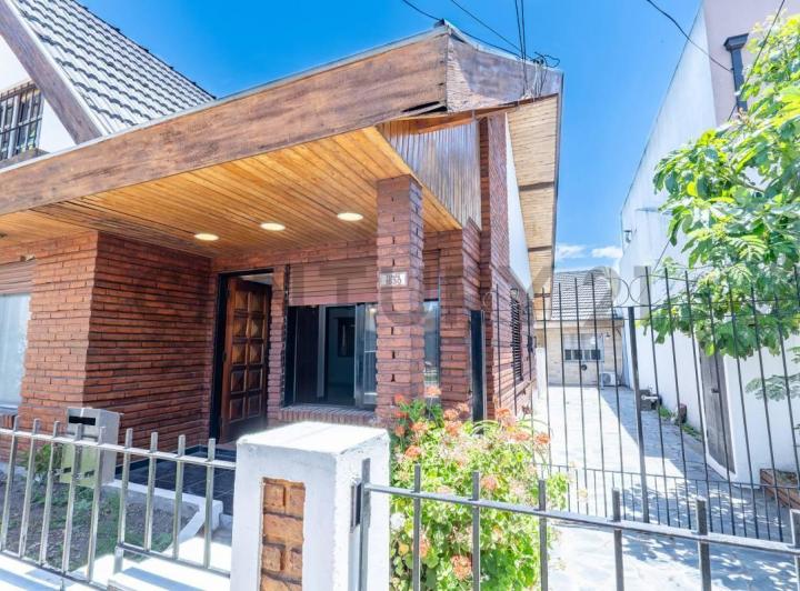 Casa · 94m² · 4 Ambientes