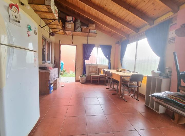 Casa · 65m² · 3 Ambientes · 1 Cochera