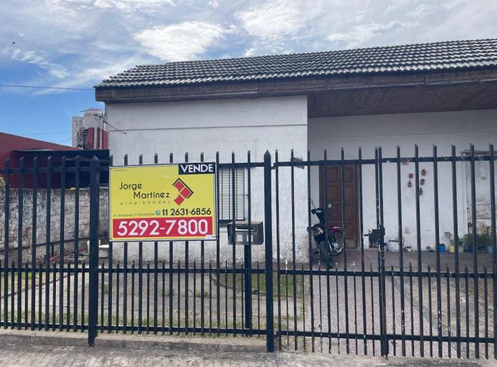Casa · 80m² · 3 Ambientes · 1 Cochera