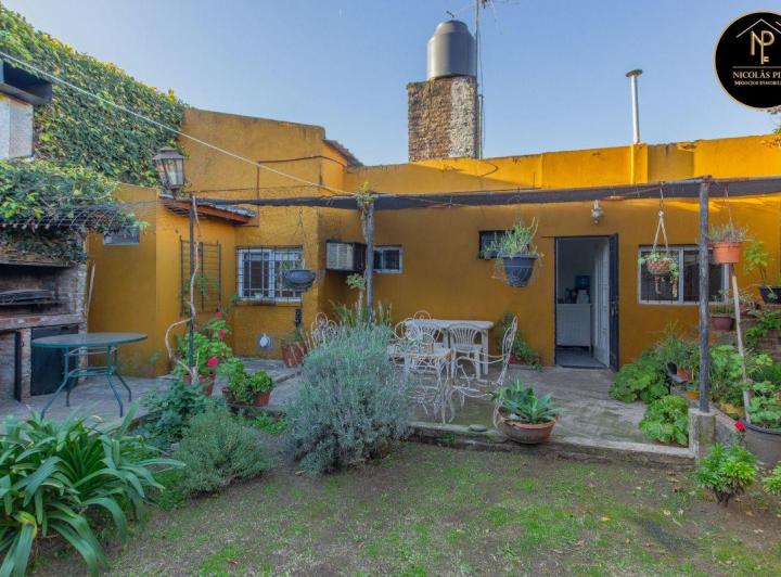 Casa · 107m² · 3 Ambientes · 3 Cocheras