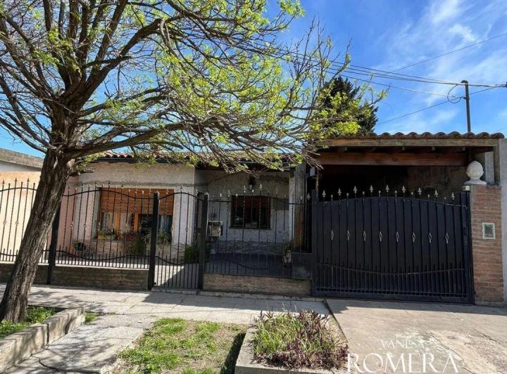 Casa · 350m² · 5 Ambientes