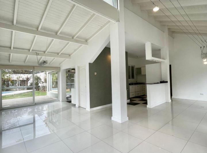 Casa · 140m² · 3 Ambientes