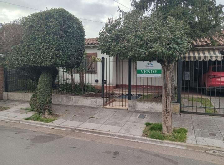 Casa · 105m² · 5 Ambientes · 1 Cochera
