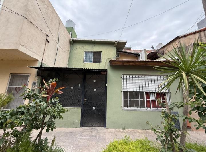 Casa · 150m² · 5 Ambientes · 1 Cochera