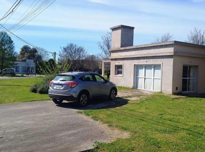 Casa · 180m² · 4 Ambientes · 1 Cochera