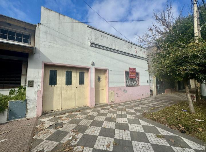 Casa · 150m² · 3 Ambientes · 1 Cochera