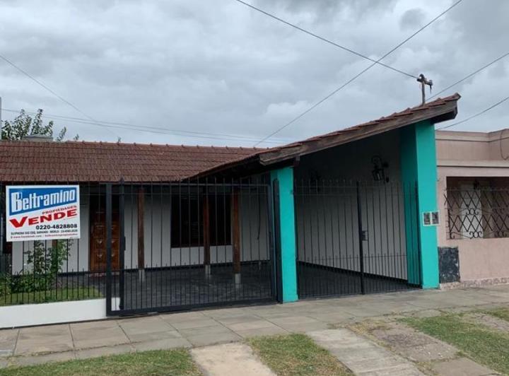 Casa · 150m² · 3 Ambientes · 2 Cocheras