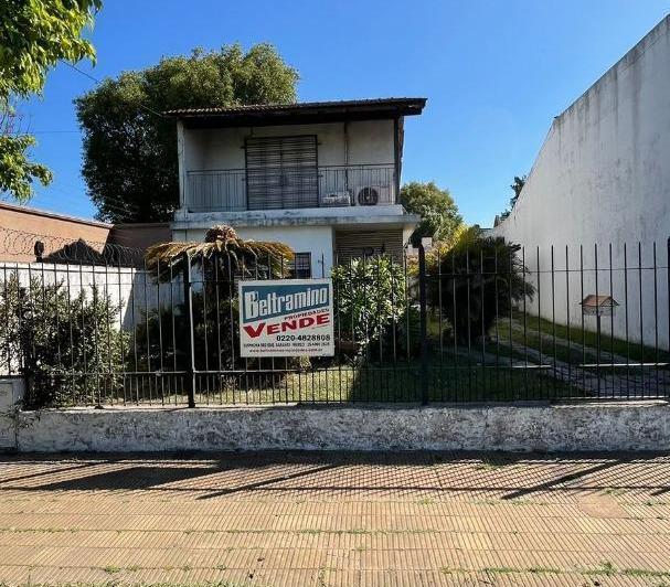 Casa · 90m² · 3 Ambientes · 1 Cochera