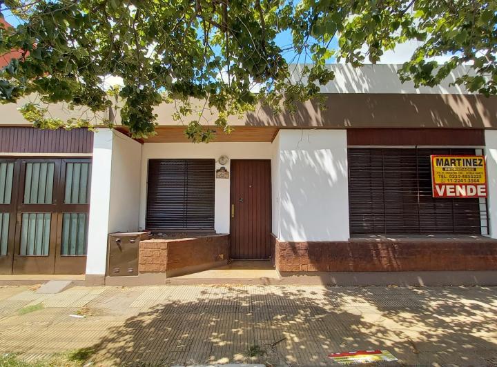 Casa · 130m² · 5 Ambientes · 1 Cochera