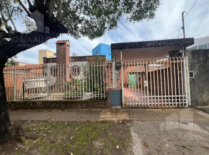 Casa · 84m² · 3 Ambientes · 1 Cochera