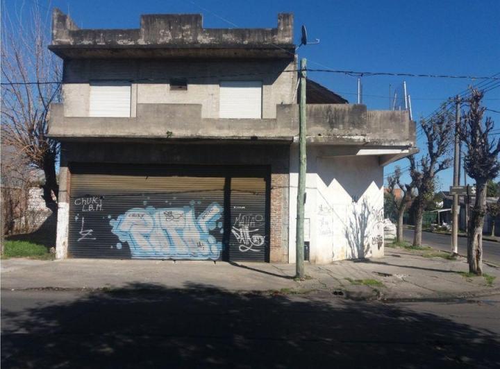 Casa · 150m² · 3 Ambientes · 1 Cochera
