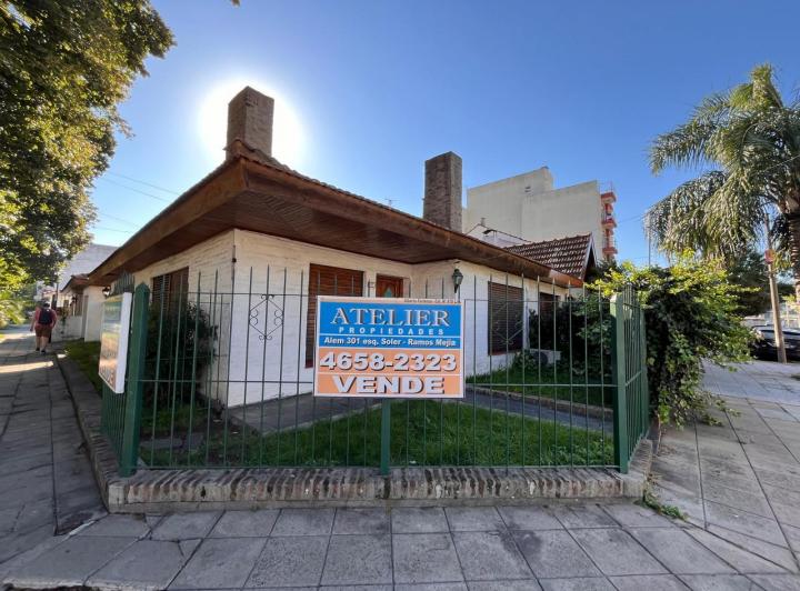 Casa · 120m² · 3 Ambientes · 2 Cocheras