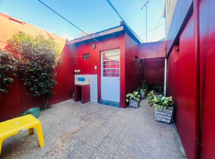 Casa · 90m² · 5 Ambientes