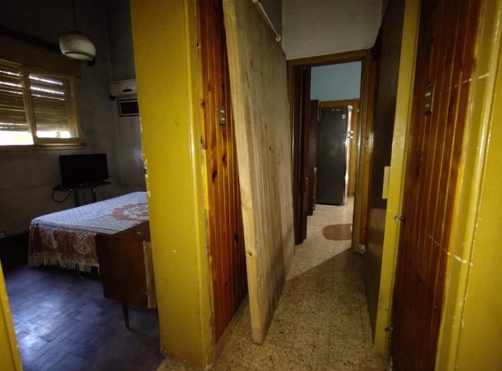 Casa · 100m² · 4 Ambientes · 2 Cocheras