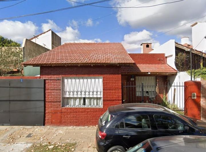 Casa · 67m² · 4 Ambientes · 1 Cochera