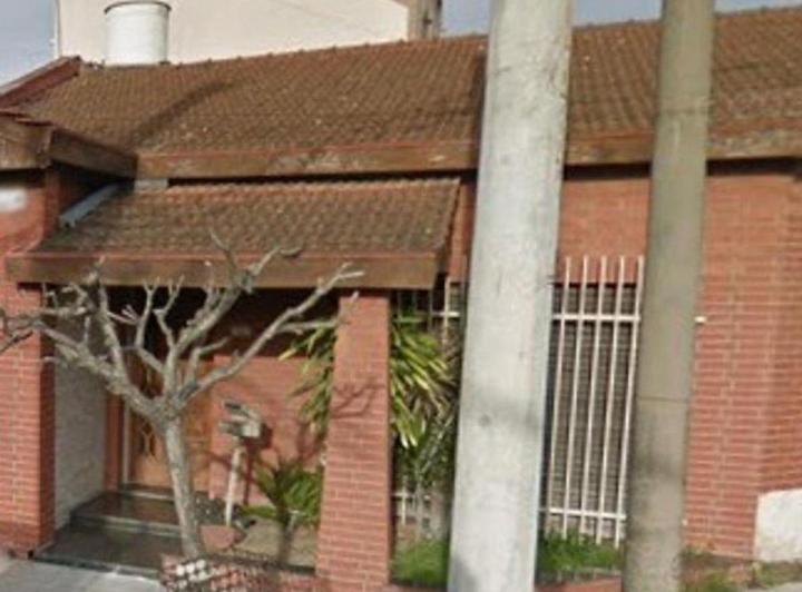Casa · 128m² · 4 Ambientes · 1 Cochera