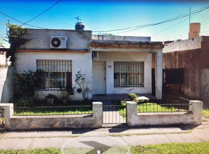 Casa · 110m² · 3 Ambientes · 1 Cochera