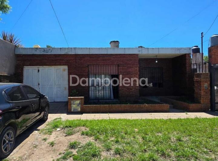 Casa · 135m² · 4 Ambientes · 1 Cochera