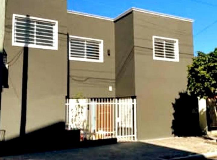 Casa · 220m² · 6 Ambientes