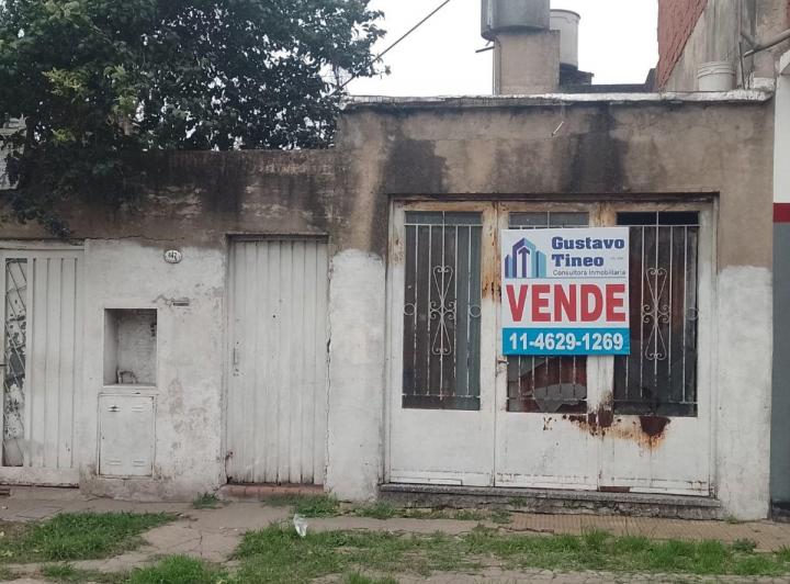 Casa · 60m² · 4 Ambientes · 1 Cochera