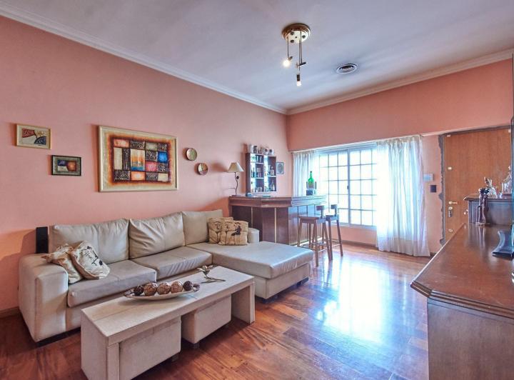 Casa · 140m² · 4 Ambientes · 1 Cochera
