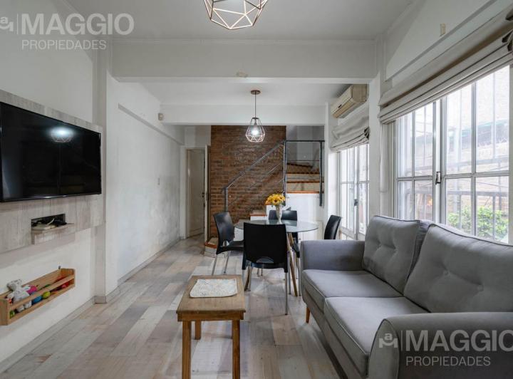 Casa · 90m² · 4 Ambientes · 1 Cochera