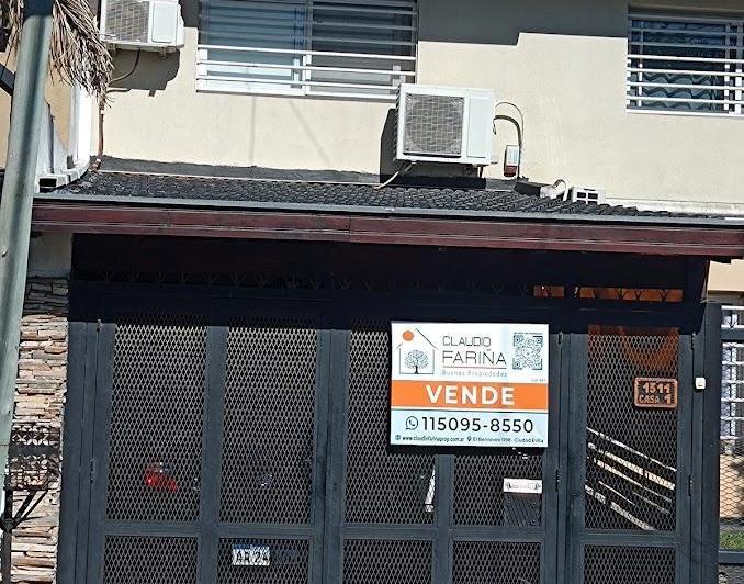 Casa · 167m² · 5 Ambientes · 1 Cochera