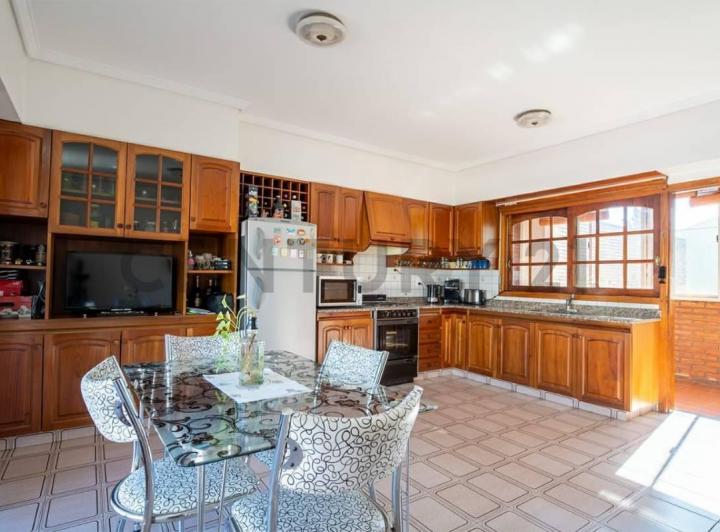 Casa · 133m² · 4 Ambientes · 1 Cochera