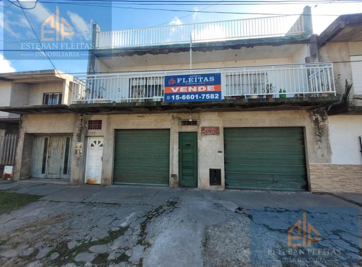 Casa · 300m² · 5 Ambientes