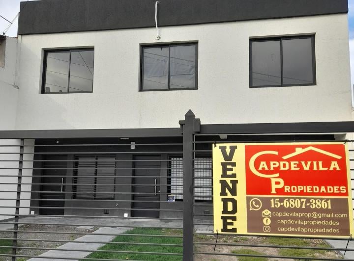 Casa · 85m² · 3 Ambientes · 1 Cochera