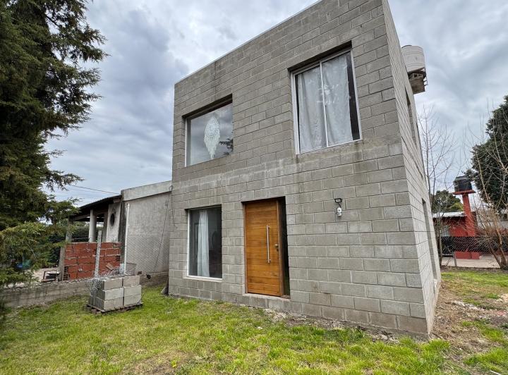 Casa · 45m² · 2 Ambientes · 1 Cochera